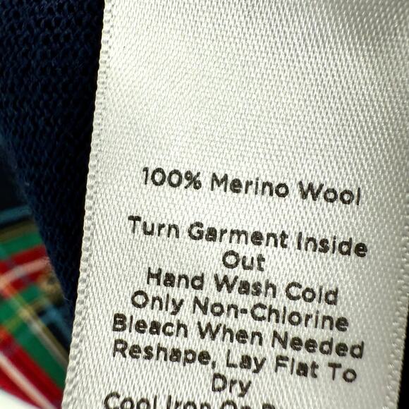 Talbots Medium 100% MERINO WOOL Rhinestone Christmas Dogs Poodle Sweater Top - Picture 6 of 7